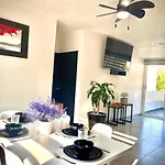 Playa Diamante 25 Amazing Family Apartment!