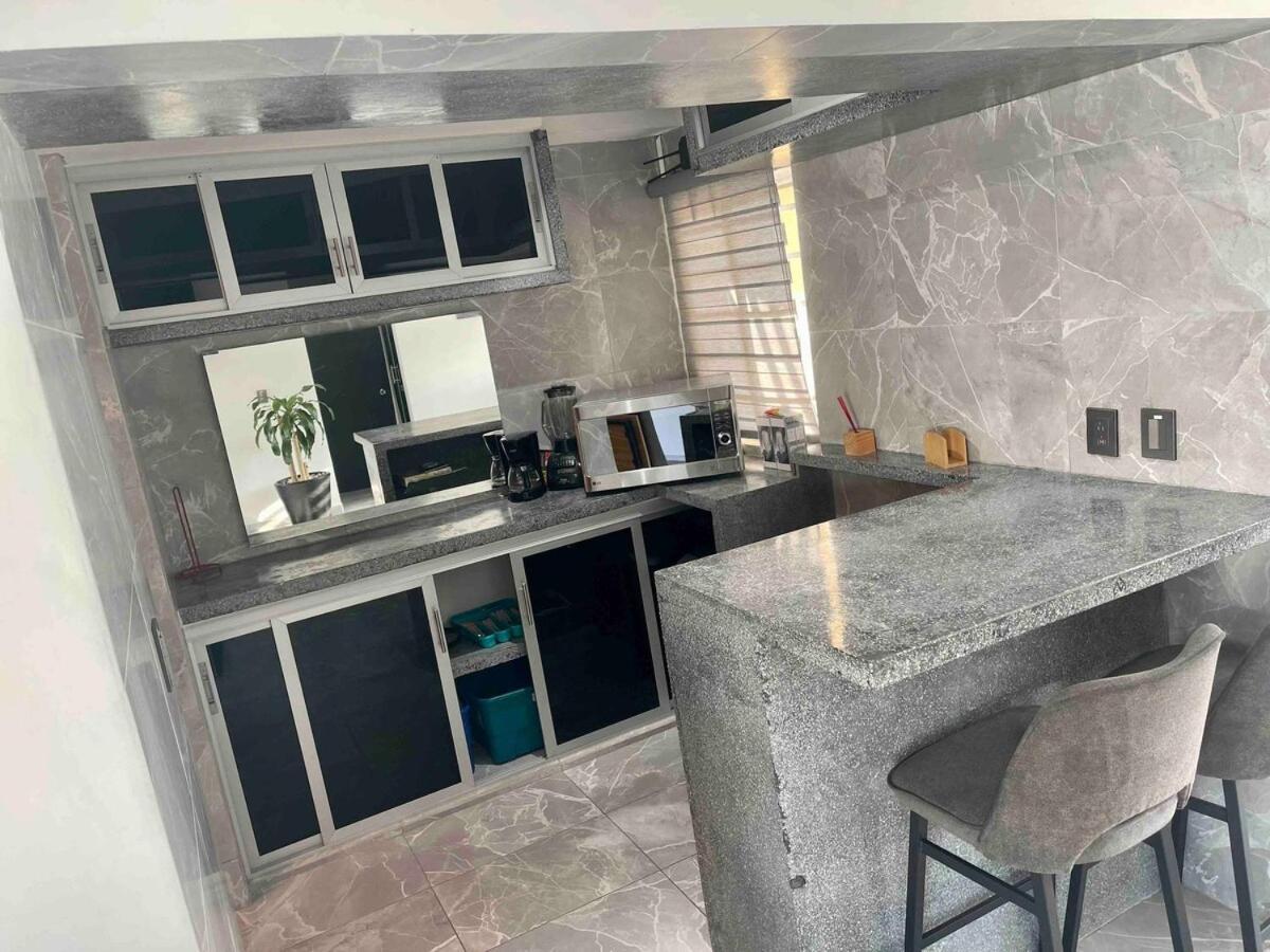 Playa Diamante 25 Amazing Family Apartment! Acapulco